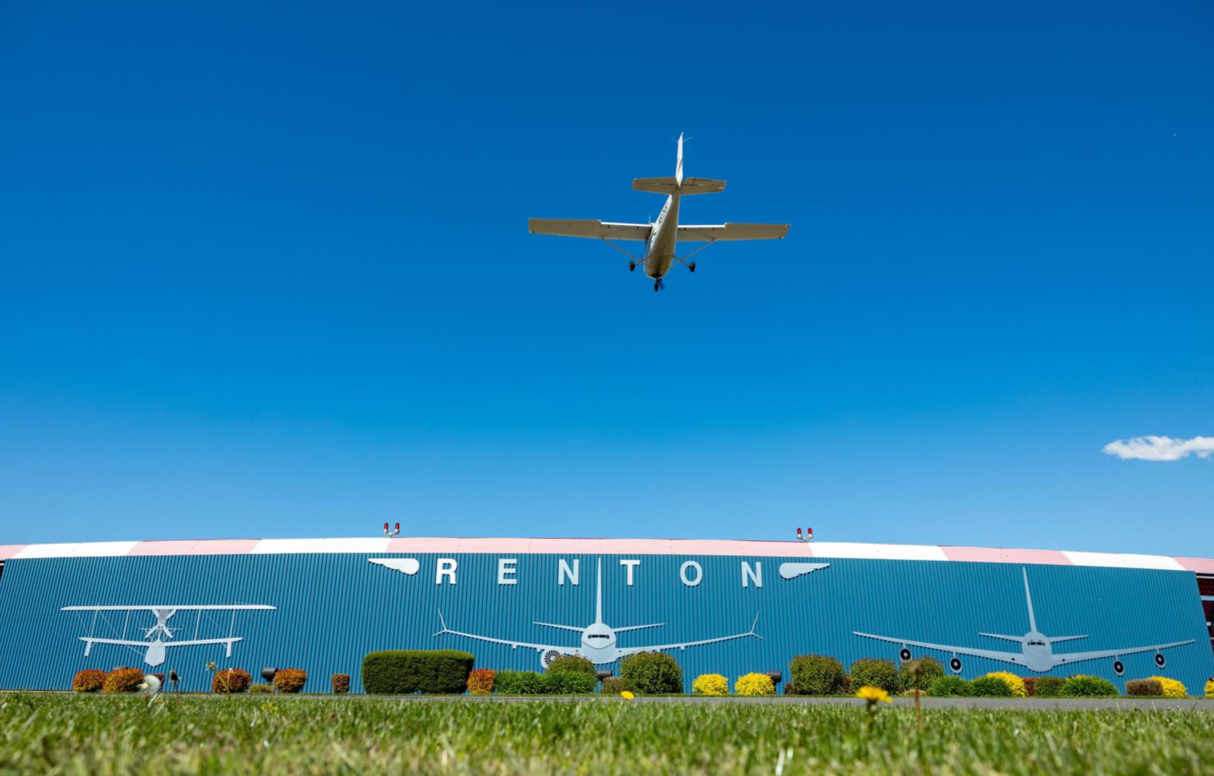 Airplane landing at Renton airport