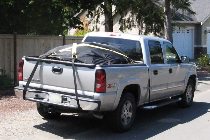 Truck-with-a-secured-load.-Image-provided-by-King-County-Solid-Waste-Division.jpg