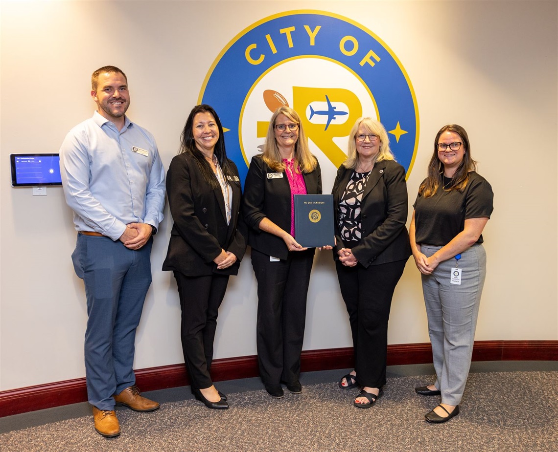 City of Renton Finance Department receives from State Auditor's Stewardship Award from the Washington State Auditor's Office